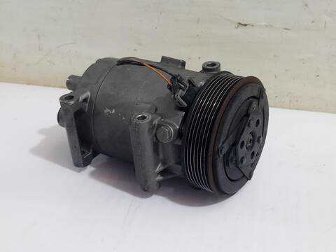 Foto 2ª: Compresor Aire Acondicionado Renault Scenic GRAND CONFORT DYNAMIQUE 131CV [F9Q818] (2003)