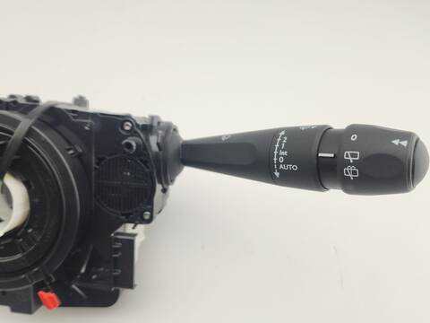 Foto 2ª: Mando Multifuncion Peugeot 208 1.2 PURETECH 100 101CV 74KW [HN05] (2024)