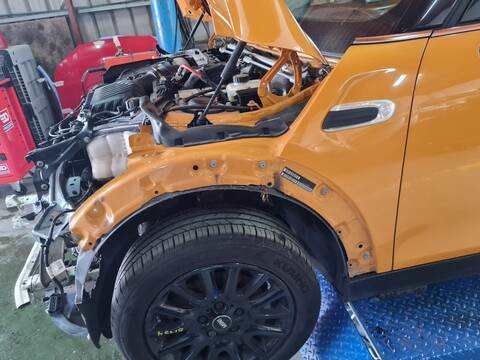 Aleta Delantera Izquierda Mini Mini ONE D 95CV 70KW