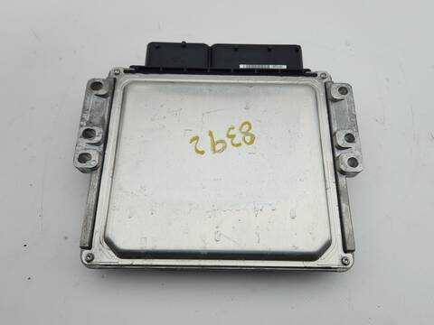 Foto 2ª: Centralita Motor ECU Ssangyong XLV E-XDI 160 116CV 85KW [D16DTF] (2016)