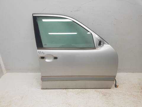 Foto 1ª: Puerta Delantera Derecha Mercedes Clase E 180 300 TD 210.225) FAMILIAR
