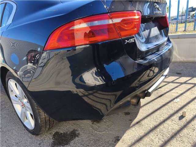 Foto 2ª: Paragolpes Trasero Jaguar XE 2.0 PORTFOLIO [2.0 LTR. - 132 KW DIESEL CAT] [204DTD(AJ20D4)]