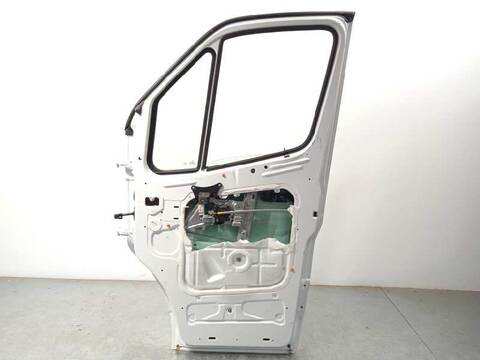 Foto 4ª: Puerta Delantera Derecha Mercedes Sprinter 419 CDI RWD 907.643 907.645 907.647) 190CV 140KW FURGONETA [654920] (2024)