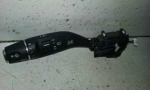 Mando Multifuncion Mercedes Clase V 200 V 200/220 CDI 250 CDI/BT AVANTGARDE 447.813) 163CV 120KW