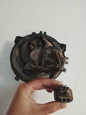 Foto 2ª: Faro Derecho Mitsubishi Pajero 2.5 D [4D56] (1990)