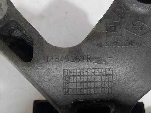 Foto 3ª: Soporte Motor Renault Megane D III BERLINA 5P DYNAMIQUE (2012)