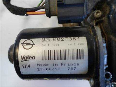 Foto 3ª: Motor Limpia Delantero Opel Zafira 2.0 SELECTIVE 165CV 121KW [A20DTH] (2013)