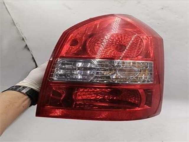 Foto 3ª: Piloto Trasero Derecho Hyundai Tucson 2.0 CLASSIC 4X2 [2.0 LTR. - 104 KW CAT] [G4GC]