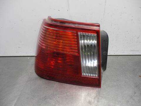 Piloto Trasero Izquierdo Seat Ibiza SELECT 60CV 44KW