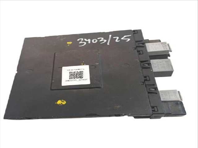 Foto 1ª: Caja Reles Fusibles Volkswagen Golf 1.9 TDI (2003)