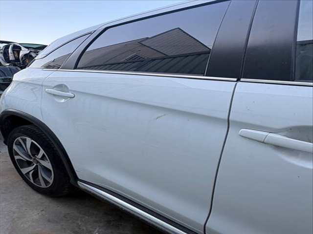 Foto 3ª: Puerta Trasera Derecha Citroen C4 9HD AIRCROSS (2014)