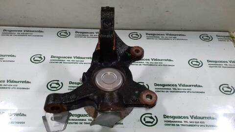 Foto 3ª: Mangueta Delantera Derecha Mercedes Clase V 200 136CV 100KW (2014)