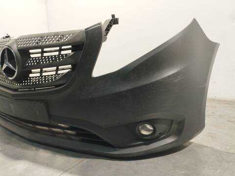 Foto 2ª: Paragolpes Delantero Mercedes Vito 109 CDI 447.601 447.603 447.605) 88CV 65KW FURGONETA