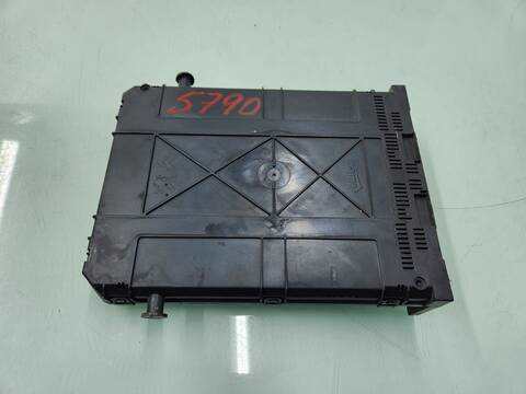 Caja Reles Fusibles Citroen C3 EXCLUSIVE PICASSO 92CV 68KW