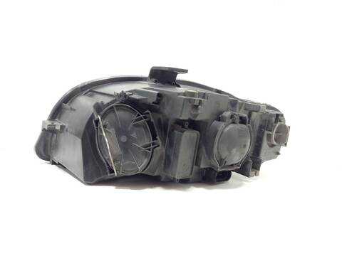 Foto 2ª: Faro Derecho Audi A4 BLB BERLINA (2005)
