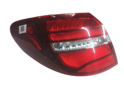 Foto 1ª: Piloto Trasero Izquierdo Mercedes Clase B 150 ELECTRIC DRIVE - B 250 E 242.890) (2011)