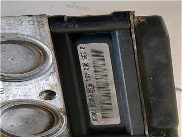 Foto 3ª: Abs Renault Scenic 1.5 DCI JM1E) 106CV 78KW JM) [K9K 732] (2007)