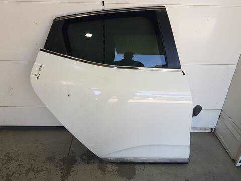 Puerta Trasera Derecha Renault Clio 1.0 LPG B7MT) 101CV 74KW