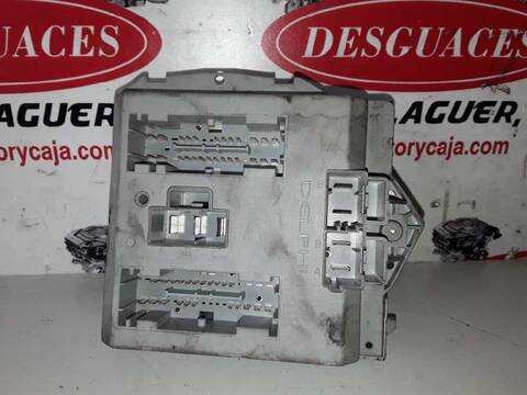 Foto 3ª: Caja Reles Fusibles Fiat Doblo 1.9 D FURG. 63CV (2001)