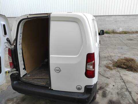 Puerta Trasera Derecha Opel Combo BH02