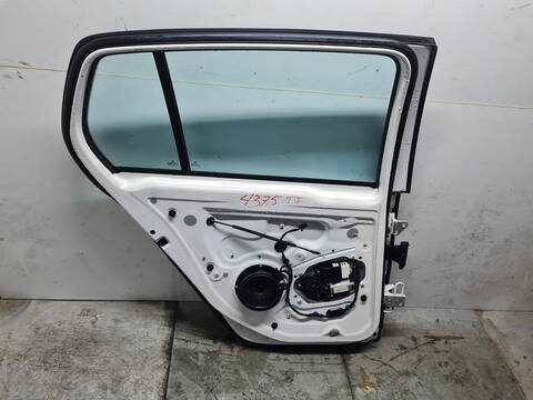 Foto 2ª: Puerta Trasera Izquierda Volkswagen Golf GTI BERLINA 200CV 147KW [AXX] (2005)