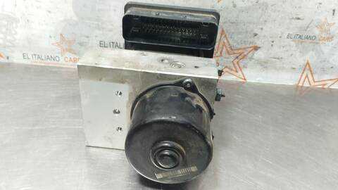 Foto 1ª: Abs Mercedes Clase C 160 C 220 CDI 203.706) COUPE 143CV 105KW [OM646962] (2003)