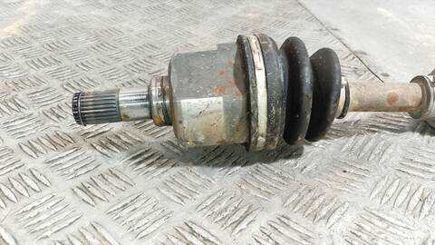 Foto 2ª: Transmision Delantera Izquierda Kia Carens BUSINESS 116CV 85KW [D4FD] (2018)