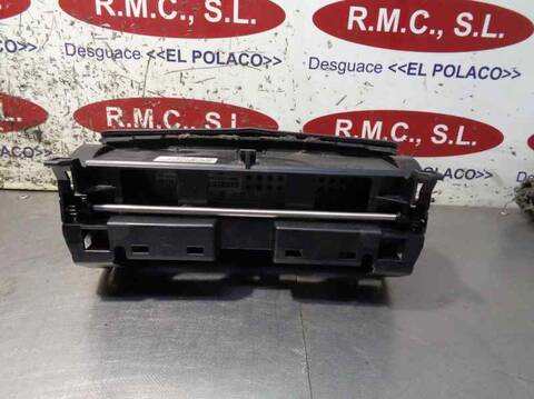 Foto 4ª: Pantalla Multifuncion Mercedes Clase C 160 C 250 CDI BLUEEFFICIENCY 204.003) BERLINA 204CV 150KW [651911] (2009)