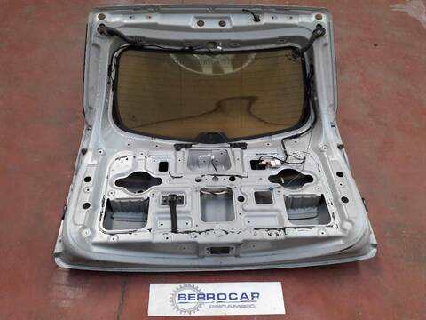 Foto 3ª: Portón Ssangyong Kyron 2.0 141CV (2005)
