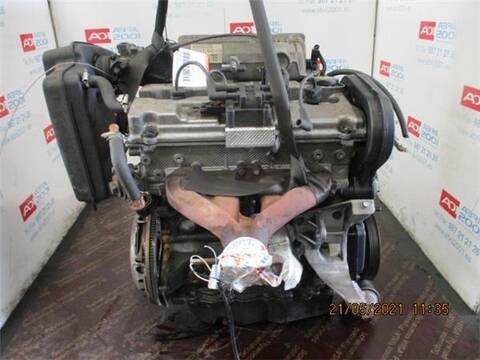 Foto 1ª: Motor Completo Chrysler Voyager 2.4 I 151CV 111KW [B00] (1997)