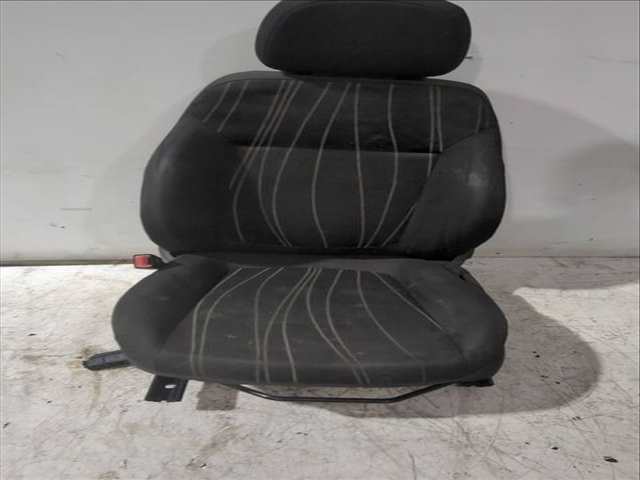 Foto 2ª: Asiento Delantero Izquierdo Opel Corsa 1.3 CDTI L08 L68) 75CV 55KW [A 13 DTC,Z 13 DTJ] (2008)