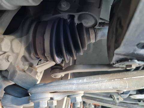 Foto 2ª: Transmision Delantera Derecha Citroen C5 1.6 PLUG-IN FEEL 150CV [5G06] (2024)