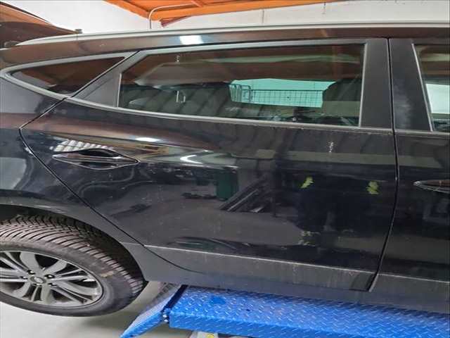 Puerta Trasera Derecha Hyundai ix35 1.7 CRDI 116CV 85KW