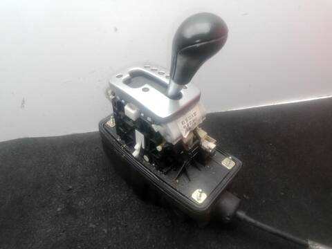 Foto 2ª: Palanca de Cambio Audi A4 2.5 TDI 163CV 120KW [BDG] (2004)