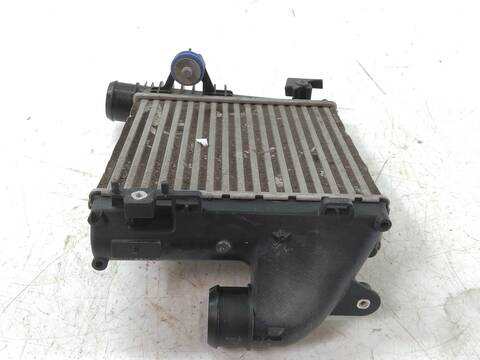 Foto 3ª: Intercooler Peugeot 308 1.5 HDI 102 CV 75KW [YHY]
