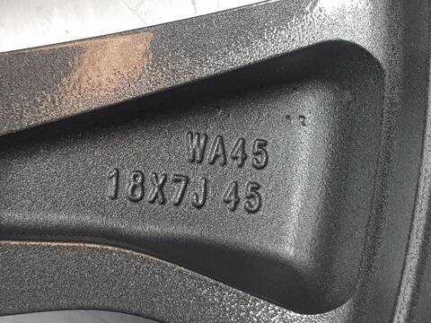 Foto 3ª: LLanta Aleacion Nissan NP300 2.3 DCI D 190CV [YS23] (2015)