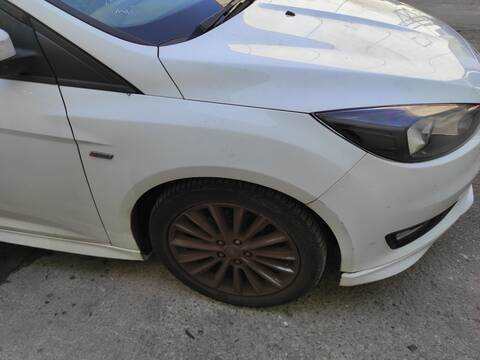 Aleta Delantera Derecha Ford Focus M1DD BERLINA