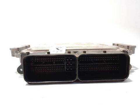 Foto 3ª: Centralita Motor ECU Hyundai i40 STYLE 141CV 104KW [D4FD] (2018)