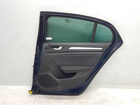 Foto 3ª: Puerta Trasera Derecha Renault Megane TECH ROAD 101CV [H5F408] (2015)