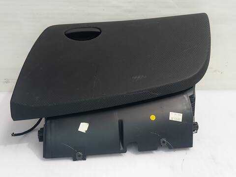 Guantera Seat Toledo EXCLUSIVE 140CV 103KW