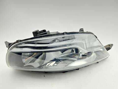 Faro Derecho Iveco Daily NATURALPOWER 35S14 35C14 40C14 50C14 60C14 65C14 ... 136CV 100KW FURGONETA