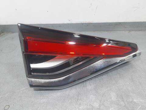 Foto 1ª: Piloto Trasero Izquierdo Toyota Corolla HYBRID ACTIVE 98CV 72KW [2ZR] (2019)