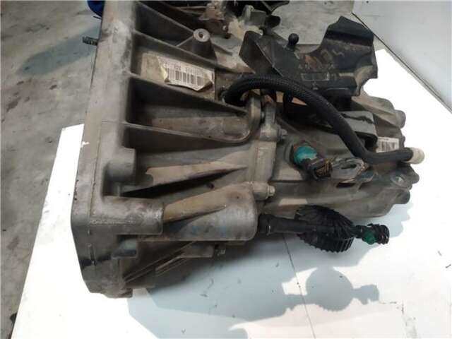 Foto 1ª: Caja Cambios Renault Megane 1.2 16V (116 CV) III BERLINA 5 P [H5F4]