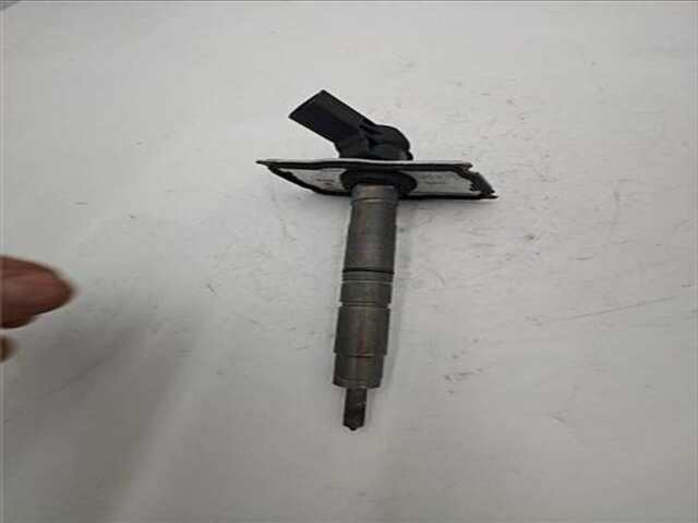 Foto 2ª: Inyectores Volkswagen Passat 2.0 ADVANCE [2.0 LTR. - 103 KW TDI]