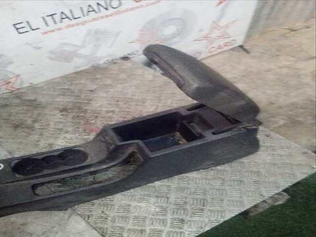 Foto 4ª: Consola Central Skoda Octavia ACTIVE 105CV 77KW [CLH] (2015)