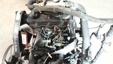 Foto 3ª: Motor Completo Volkswagen Passat TRENDLINE BERLINA 90CV 66KW [AHU] (1998)