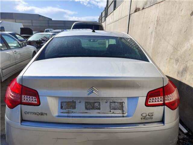 Portón Citroen C5 2.0 EXCLUSIVE [2.0 LTR. - 100 KW HDI FAP]