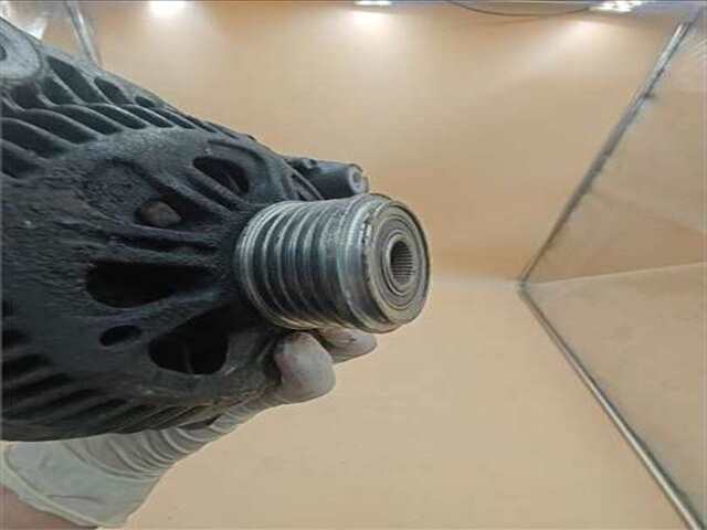 Foto 3ª: Alternador Bmw Serie 3 315 2.0 320D [2.0 LTR. - 100 KW 16V DIESEL CAT] [M47204D1]