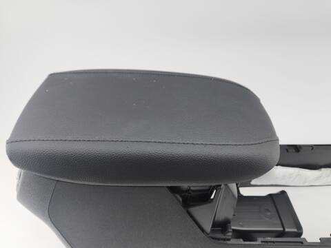 Foto 3ª: Consola Central Kia Xceed GT-LINE 160CV 118KW [G4LK] (2025)