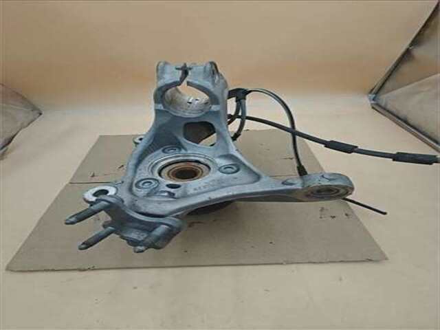 Foto 2ª: Mangueta Delantera Derecha Volkswagen Golf 2.0 R BMT/START-STOPP 4MOTION [2.0 LTR. - 228 KW 16V T FSI] [DNUE]